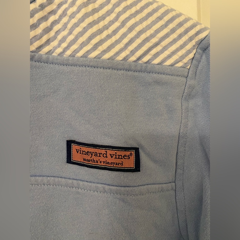 Vineyard Vines Quarter-Zip 💙